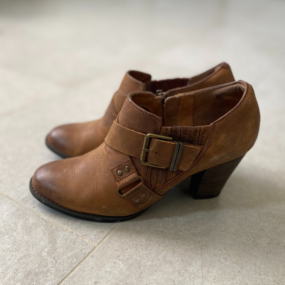 indigo by Clarks 100% Genuine Leather Brown Heels Ankle Boots
